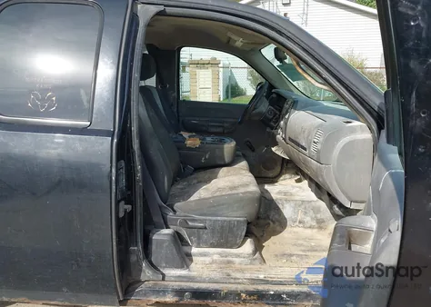 2008 Chevrolet Silverado 1500 Work Truck z USA, uszkodzony, nr VIN 1GCEC19X88Z331127